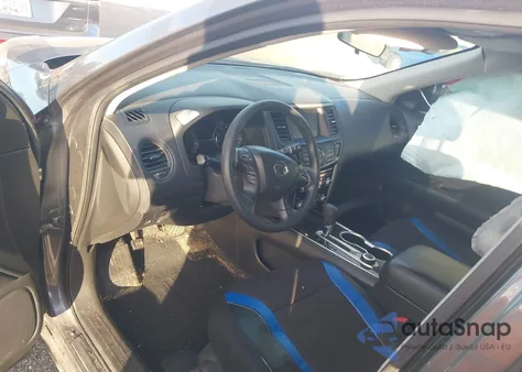 2018 Nissan Pathfinder S from USA, damaged, VIN 5N1DR2MM9JC651882